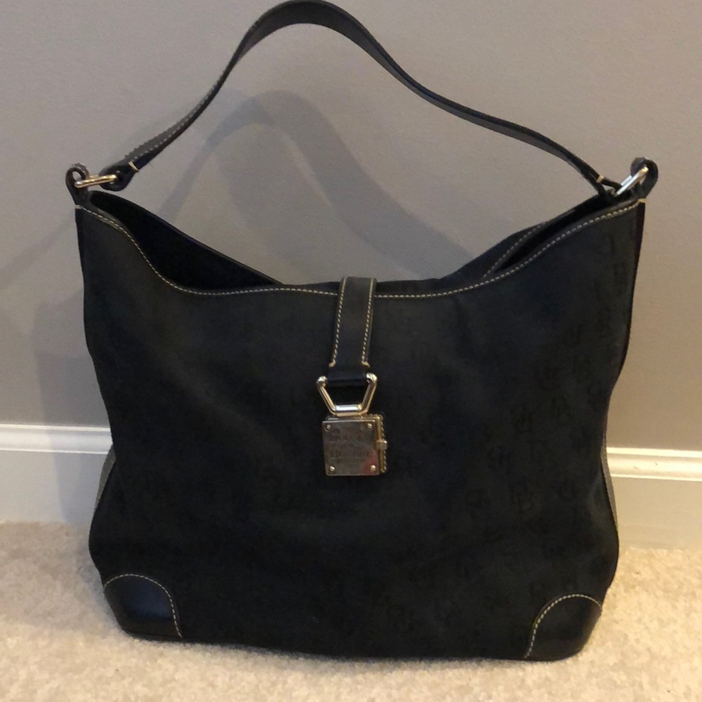 Dooney & Bourke Bag
